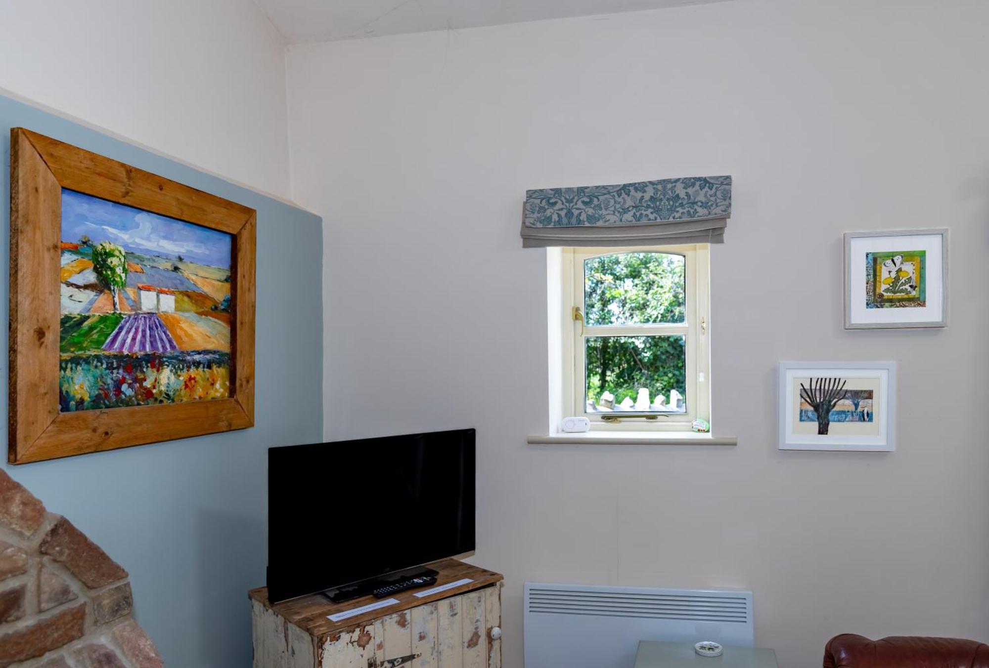 Pass The Keys Wilf'S Barn, Wedmore A Romantic Cottage For Two Экстерьер фото